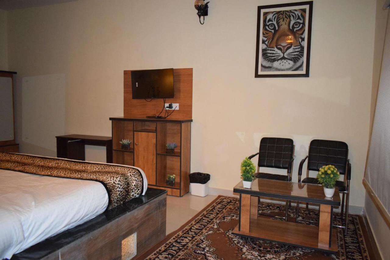 Rann Meadows Ranthambhore 萨瓦伊马多普尔 外观 照片