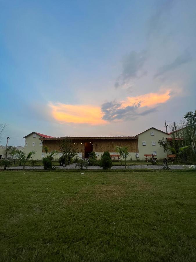Rann Meadows Ranthambhore 萨瓦伊马多普尔 外观 照片